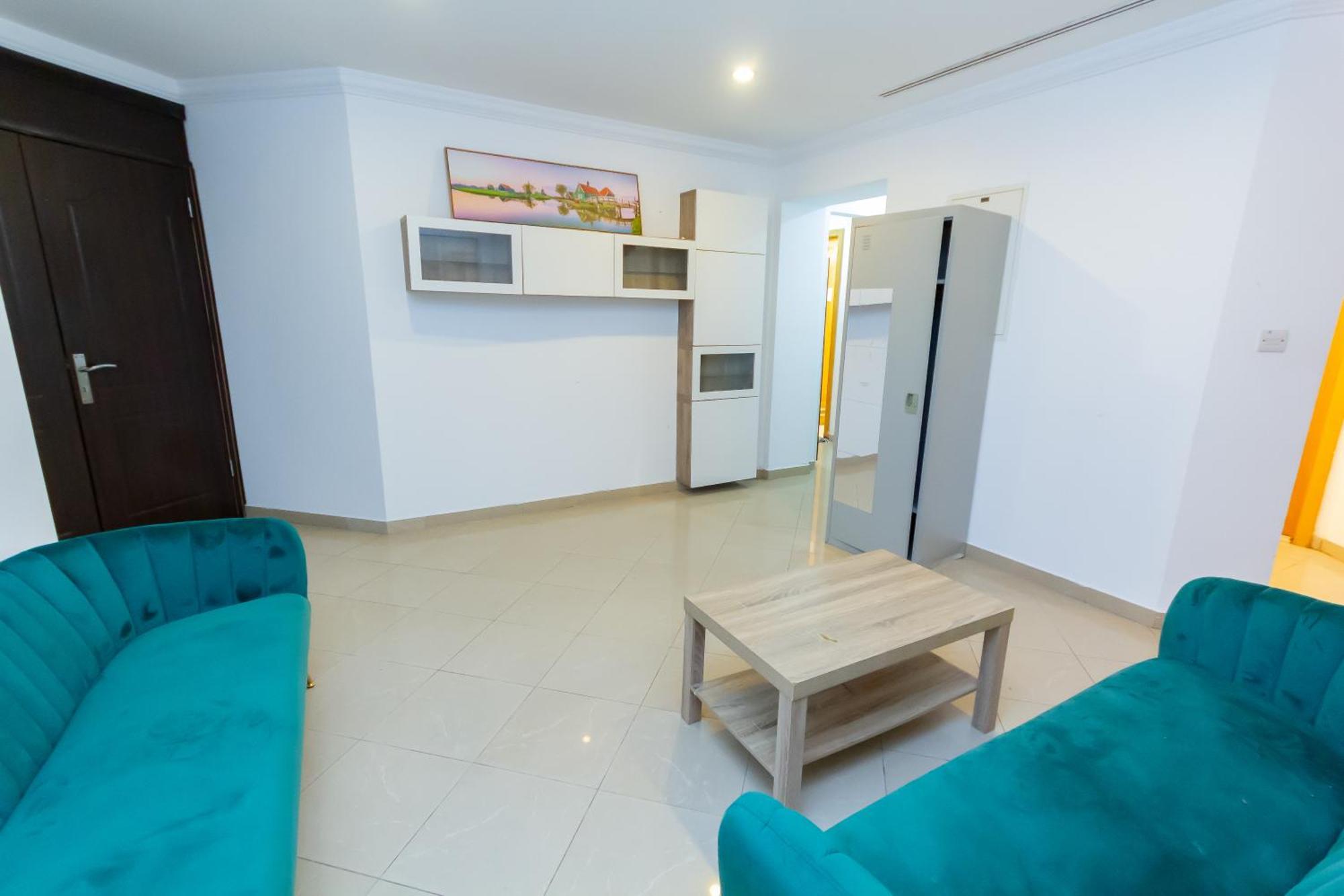 Nice Single Rooms For "Girls" Only In Dubai, Marina Luaran gambar