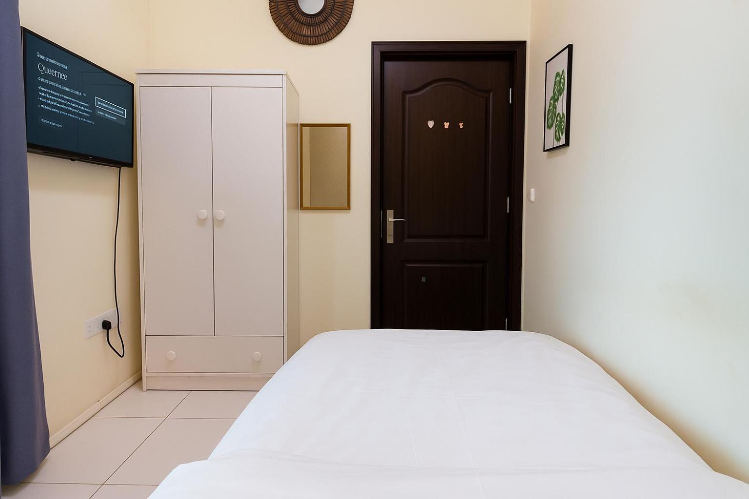 Nice Single Rooms For "Girls" Only In Dubai, Marina Luaran gambar