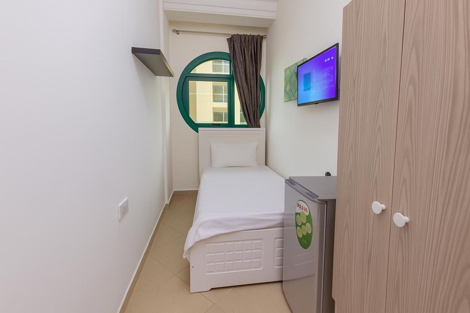 Nice Single Rooms For "Girls" Only In Dubai, Marina Luaran gambar
