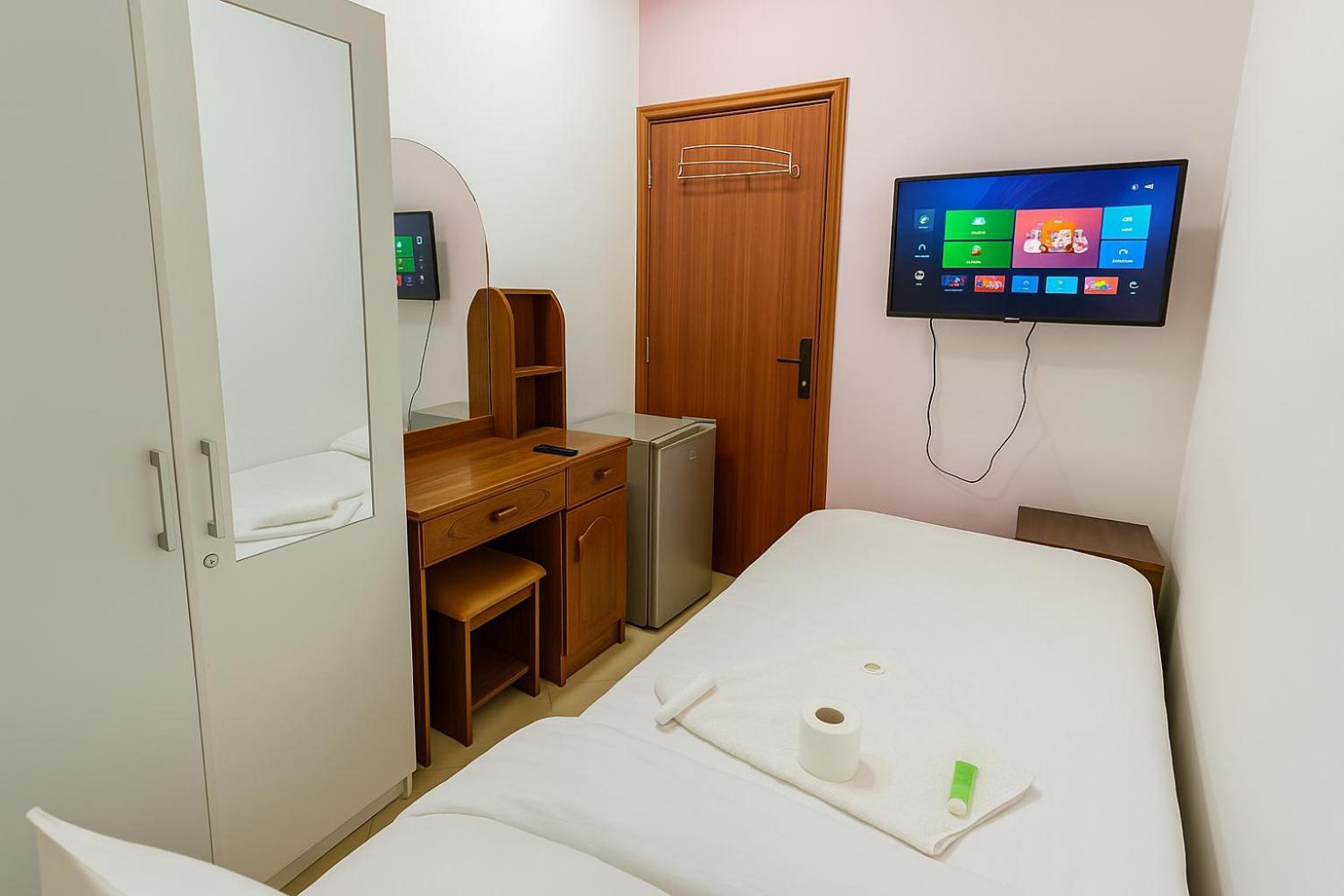 Nice Single Rooms For "Girls" Only In Dubai, Marina Luaran gambar